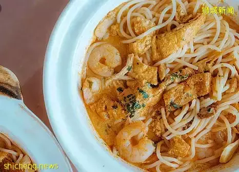 新加坡 叻沙Laksa 一定要尝一尝的美食之一