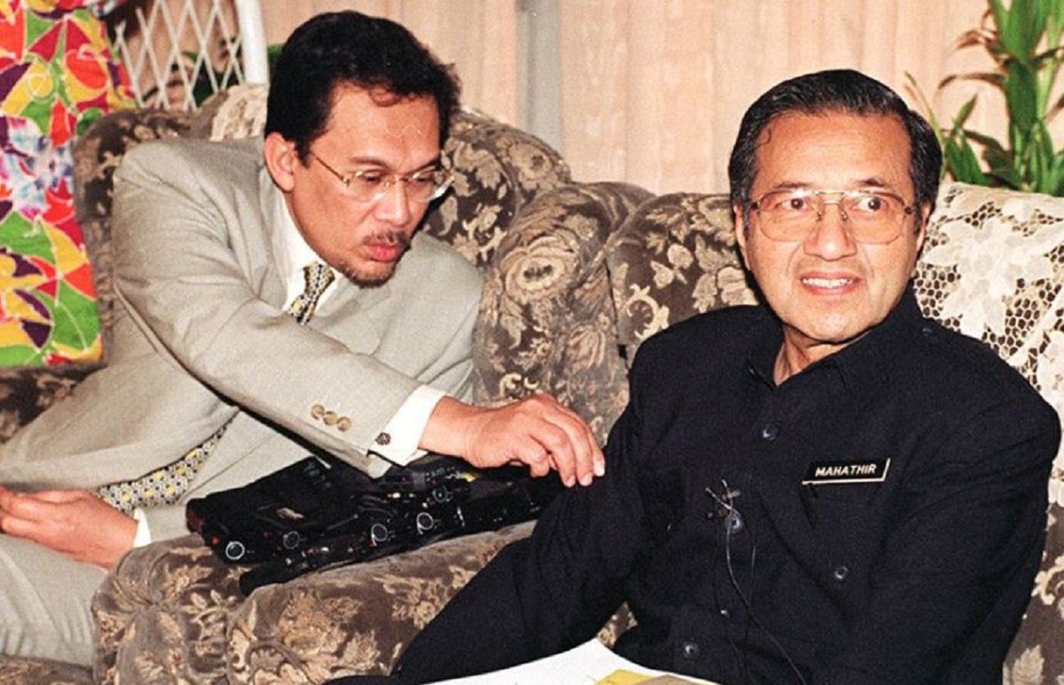 20190326 anwar_mahathir.jpg