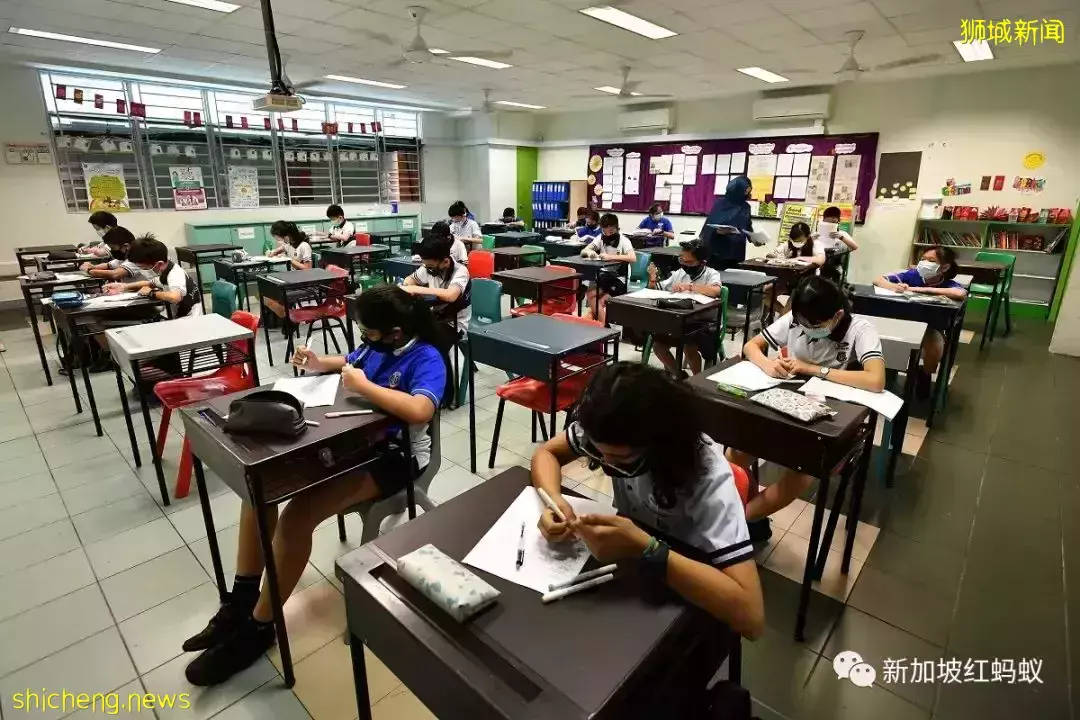 新加坡教育部宣布明年取消中小學年中會考，家長反而憂心忡忡