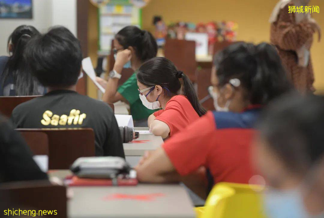 新加坡学校分批开学！李显龙总理发文，边境政策调整